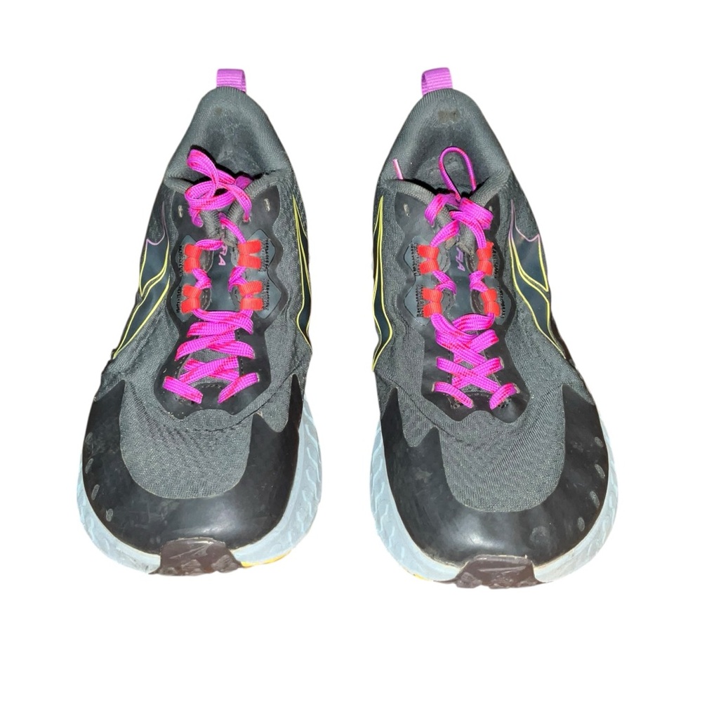 Altra Outroad Running Shoes Women size 9.5 Gray Black Purple ALOA7R72241